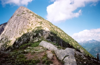 Approaching Needle Peak 2001-08.